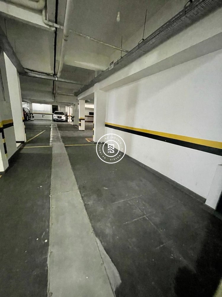 Apartamento Quadra mar 03 quartos, Meia Praia