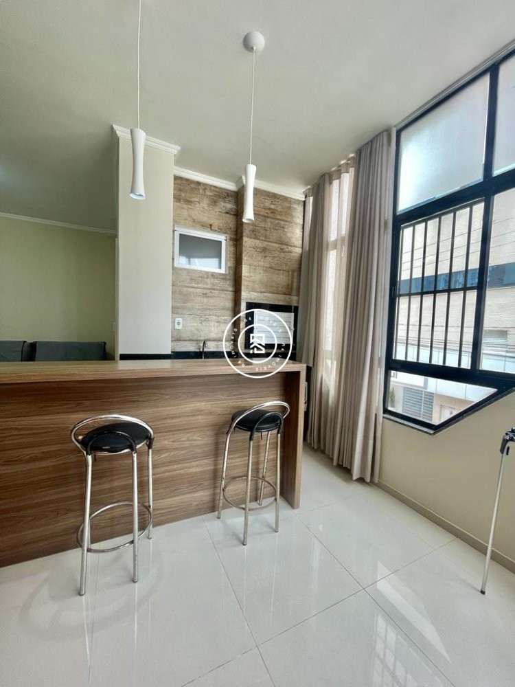 Apartamento Quadra mar 03 quartos, Meia Praia