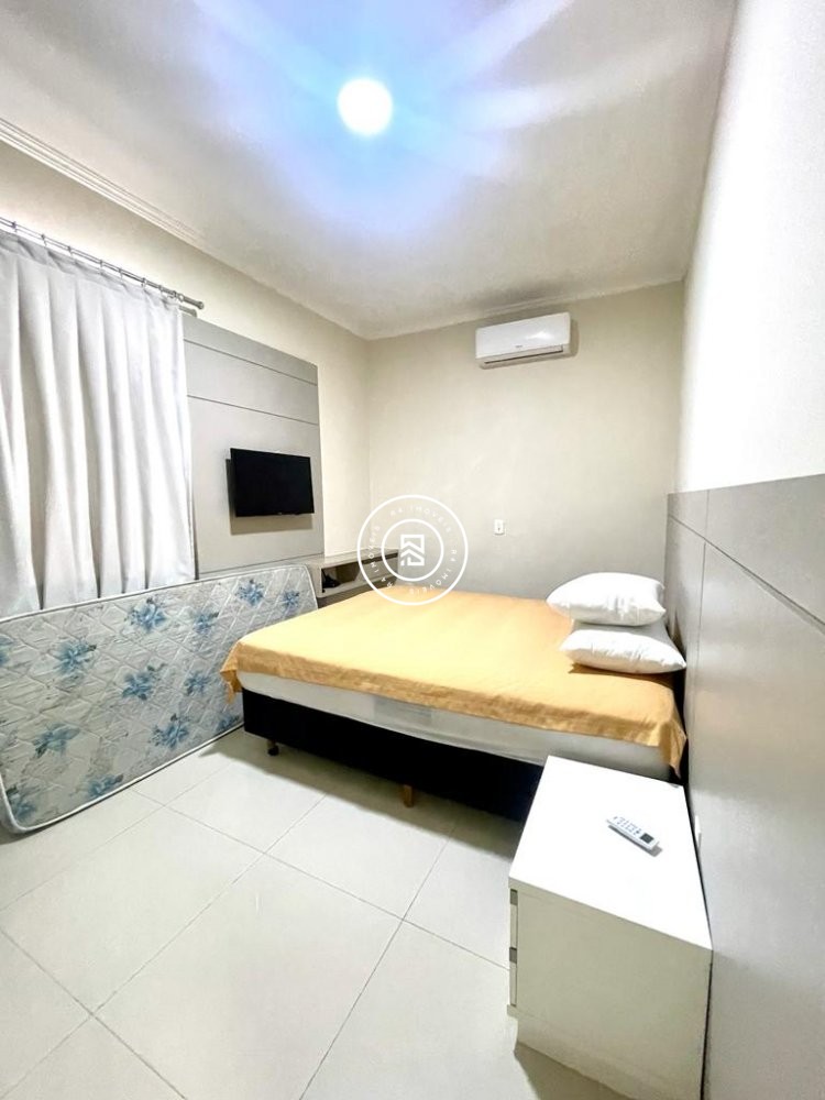 Apartamento Quadra mar 03 quartos, Meia Praia