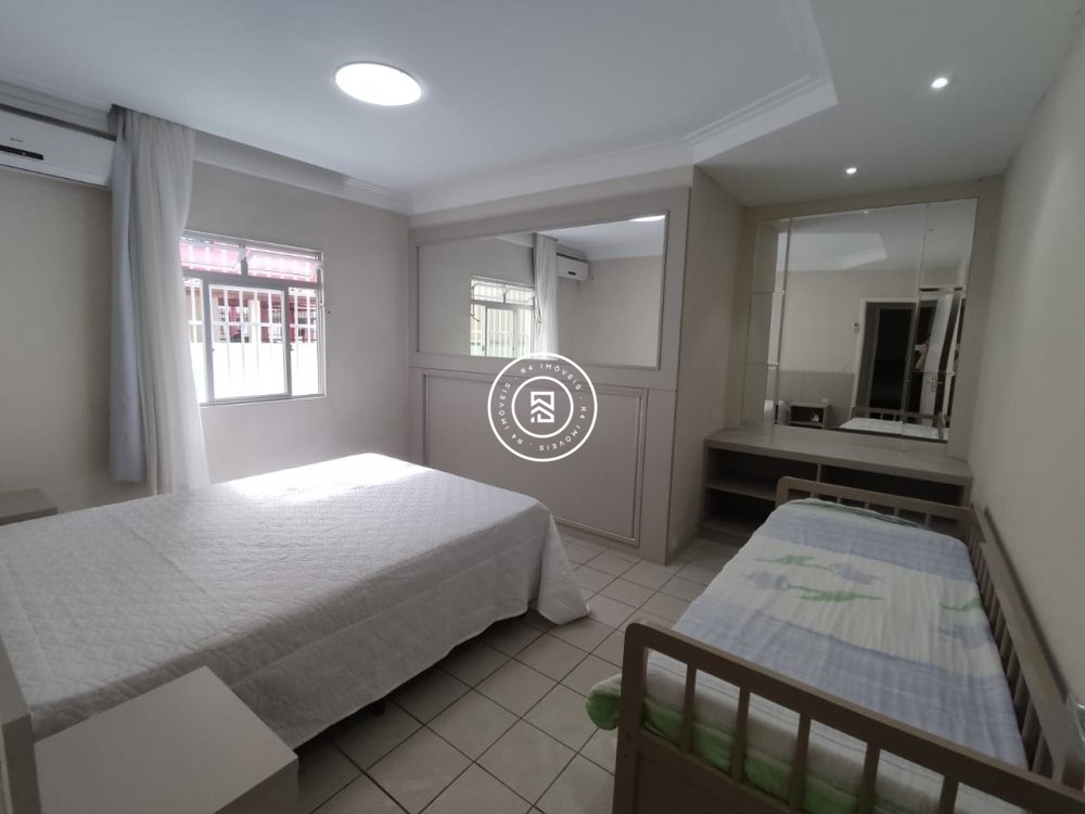 Apartamento 02 quartos no Centro de Itapema