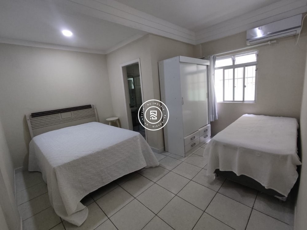 Apartamento 02 quartos no Centro de Itapema