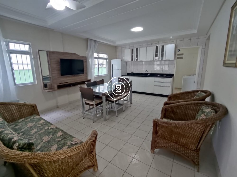 Apartamento 02 quartos no Centro de Itapema