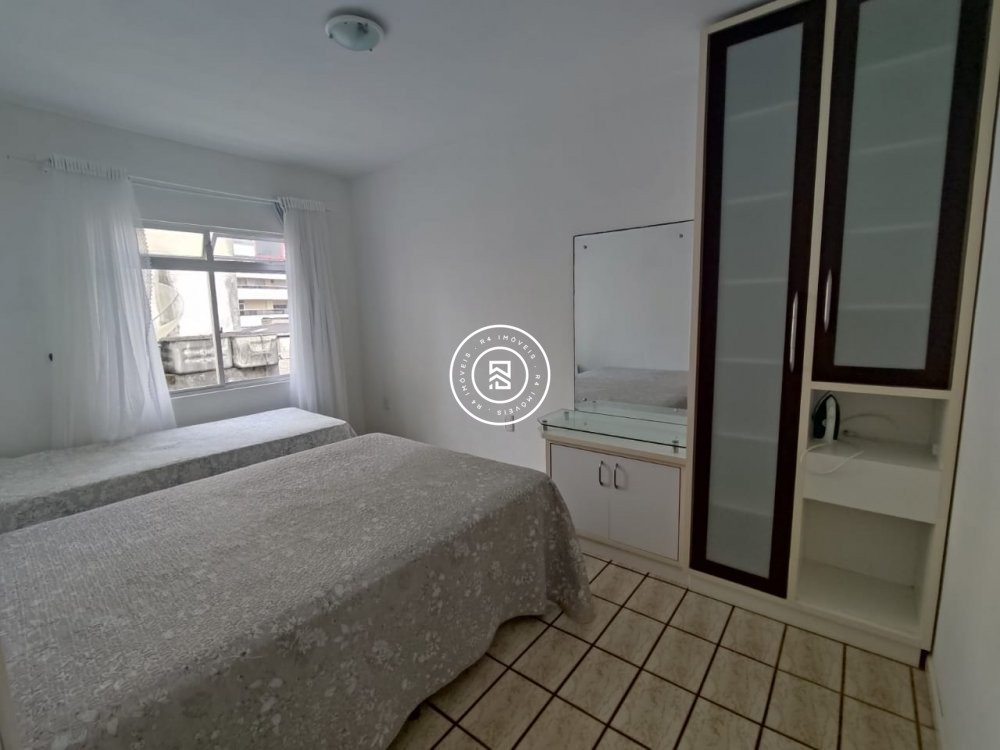 Apartamento Centro de Itapema 02 quartos, 01 vaga