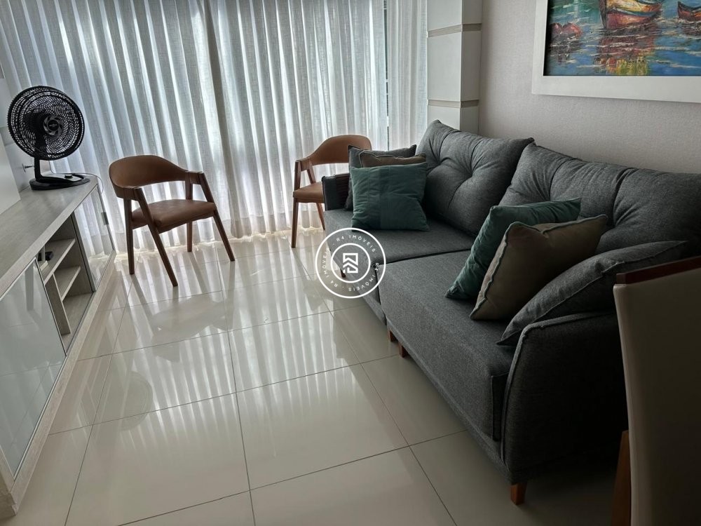 Apartamento Quadra mar 02 quartos, Meia Praia