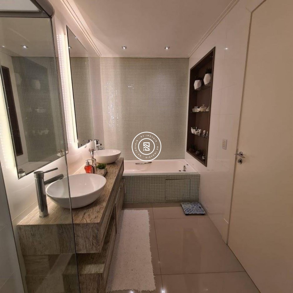 Apartamento 03 Suites, 02 vagas, Itapema