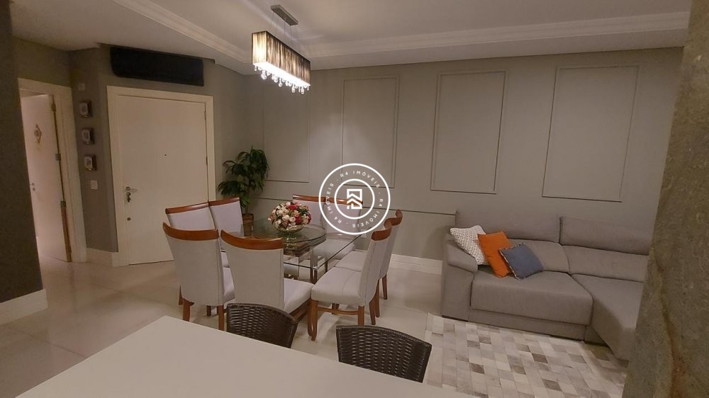 Apartamento 03 Suites, 02 vagas, Itapema