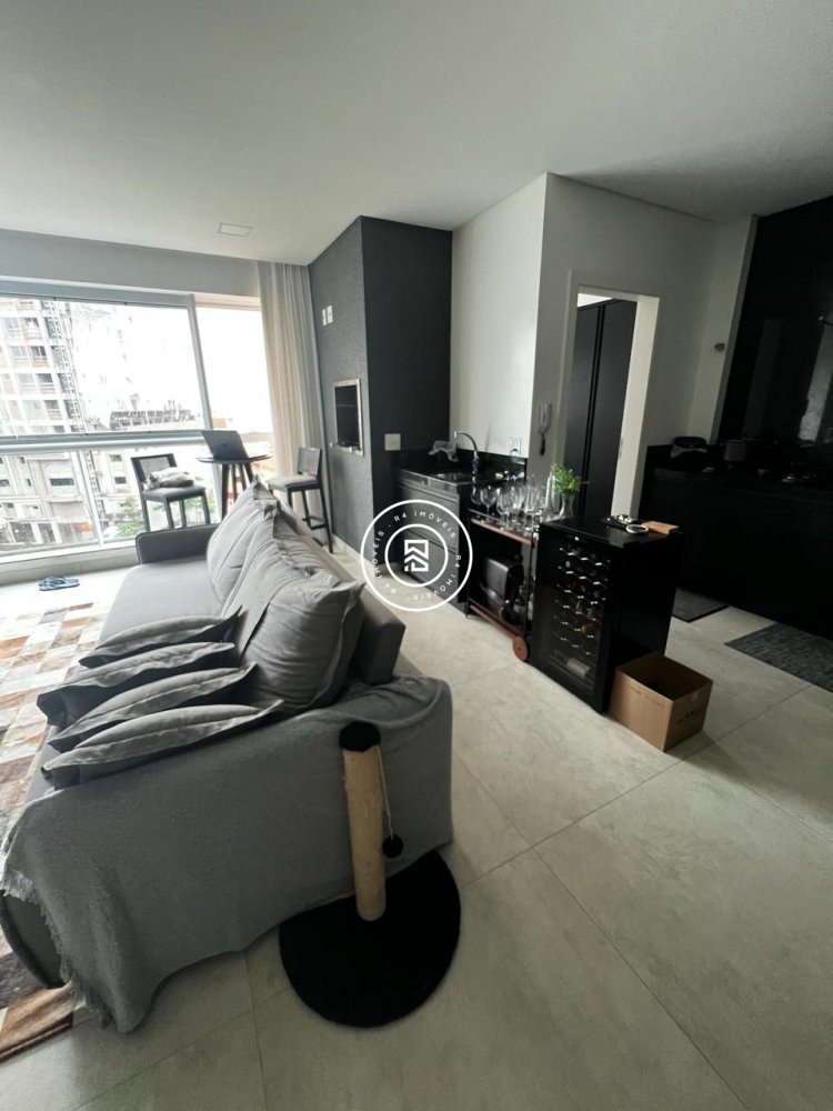 Apartamento vista mar 02 suites, 02 vagas, Centro