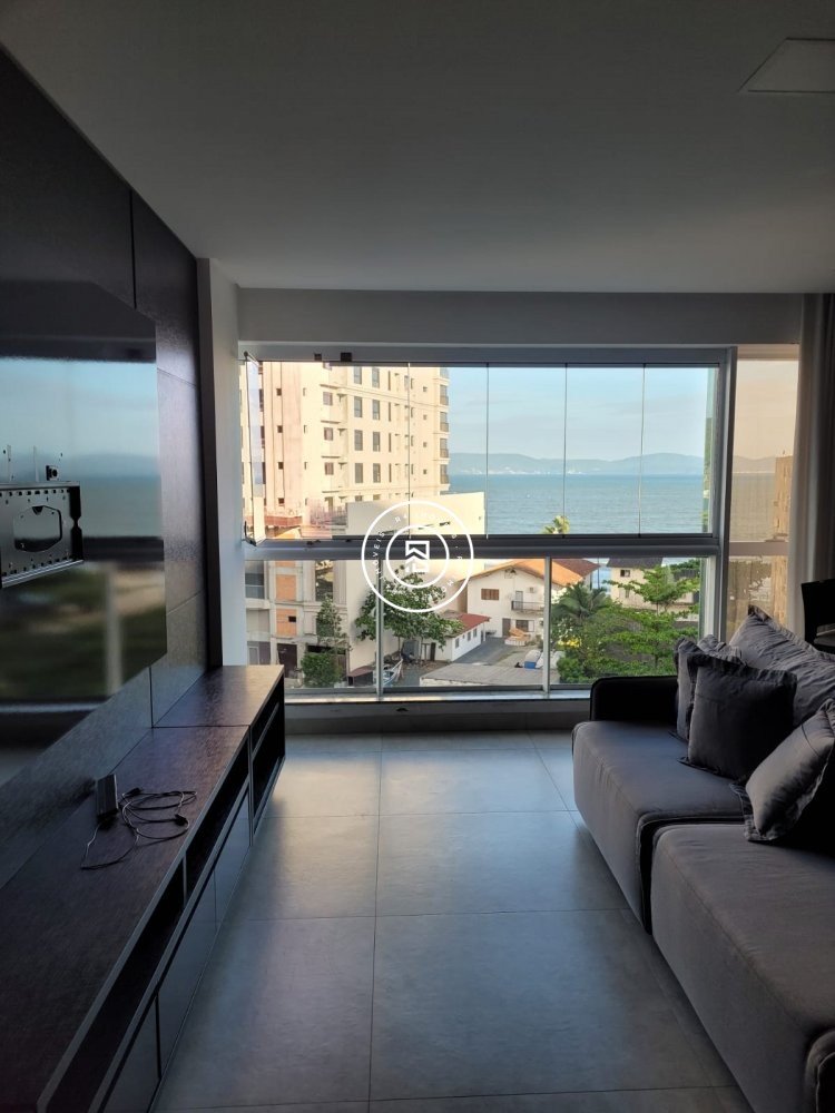 Apartamento vista mar 02 suites, 02 vagas, Centro