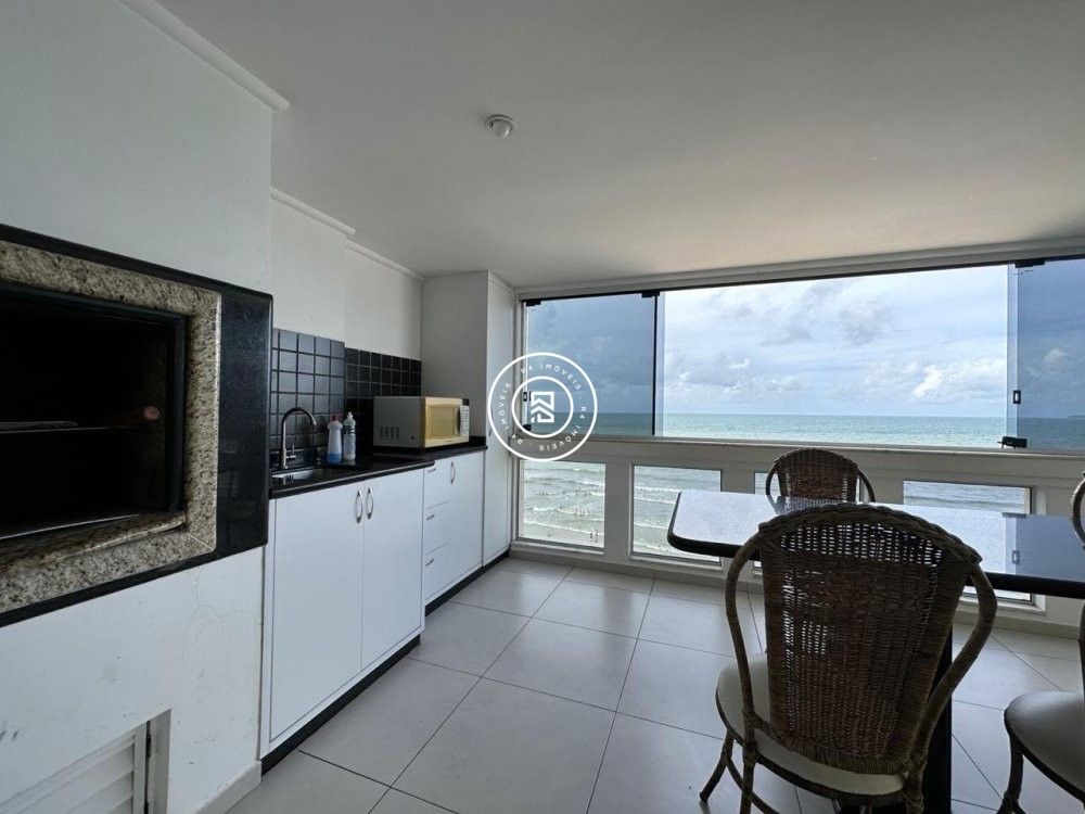 Cobertura Duplex Frente mar, 05 quartos, Meia Prai