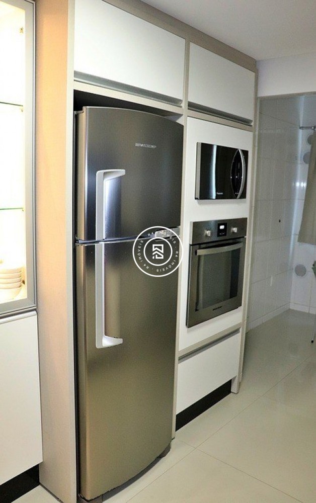 Apartamento Frente mar, 04 quartos, Centro