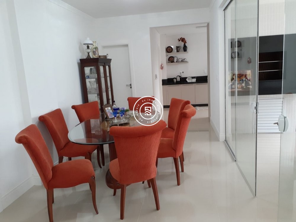 Apartamento Quadra mar 03 Suites, 02 Vagas Meia Pr
