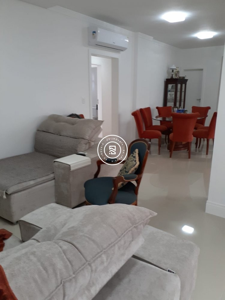 Apartamento Quadra mar 03 Suites, 02 Vagas Meia Pr