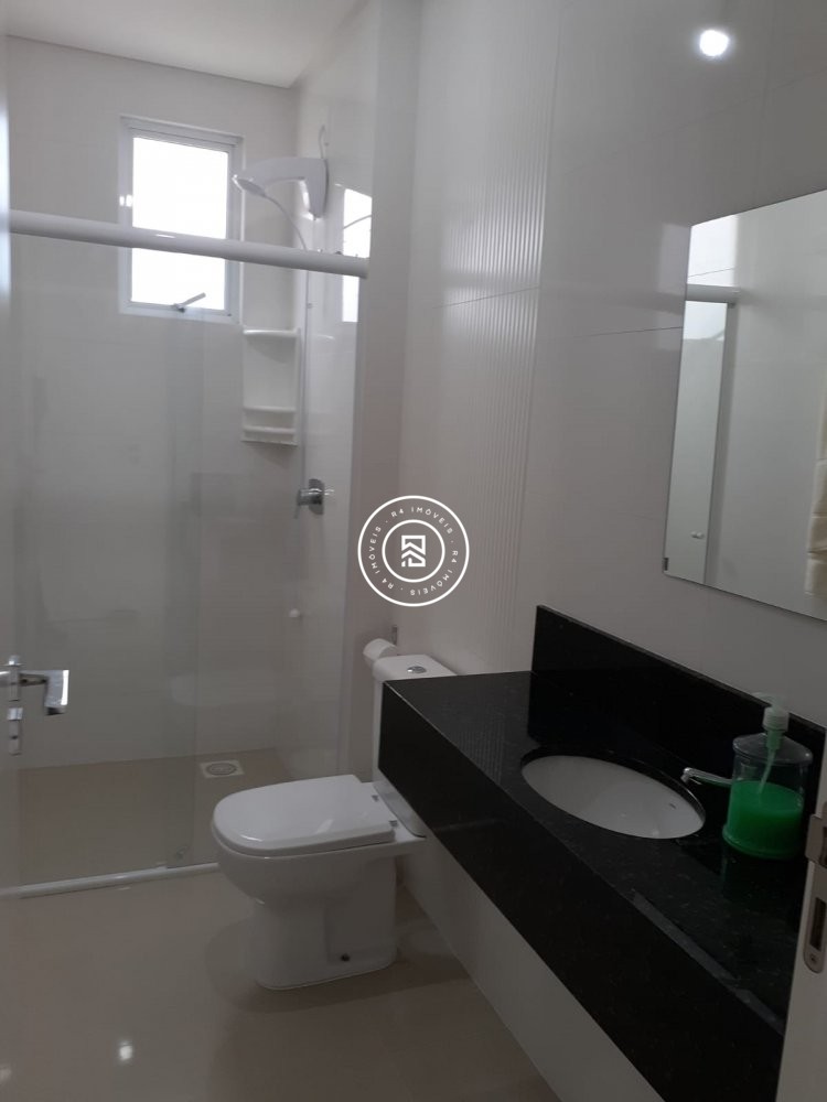 Apartamento Quadra mar 03 Suites, 02 Vagas Meia Pr