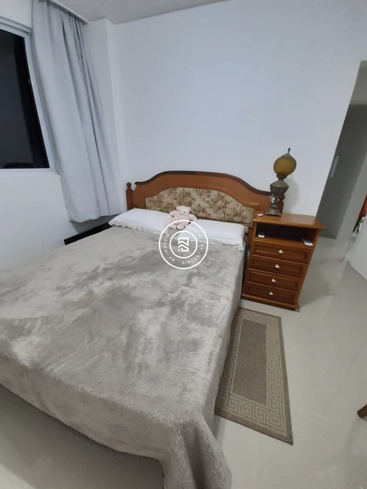 Apartamento Quadra mar 03 Suites, 02 Vagas Meia Pr