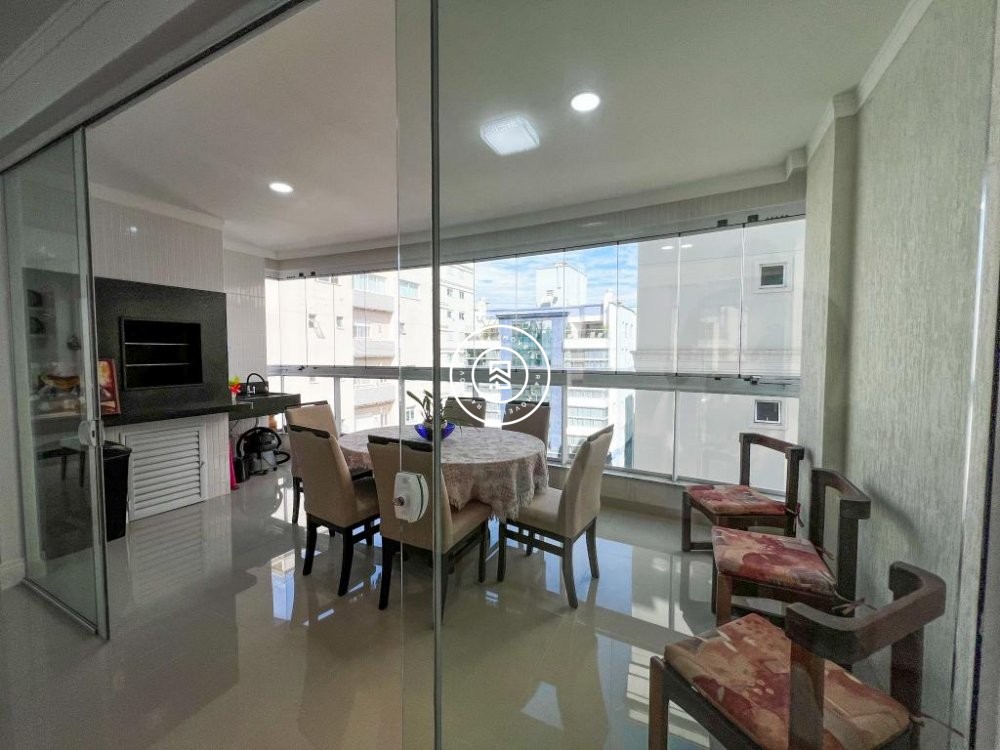 Apartamento Quadra mar 03 Suites, 02 Vagas Meia Pr
