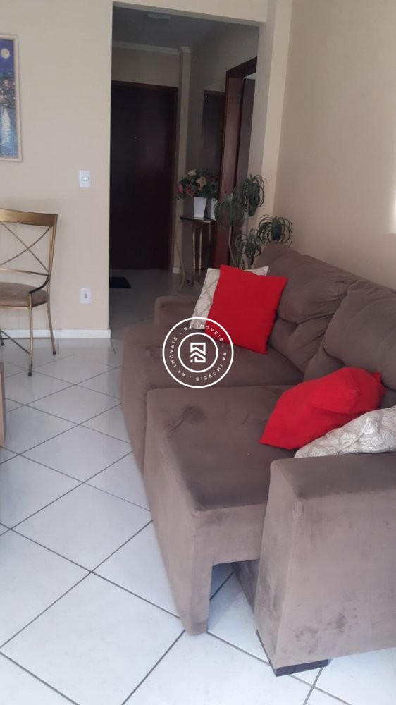 Apartamento Quadra Mar, 02 quartos, Meia Praia