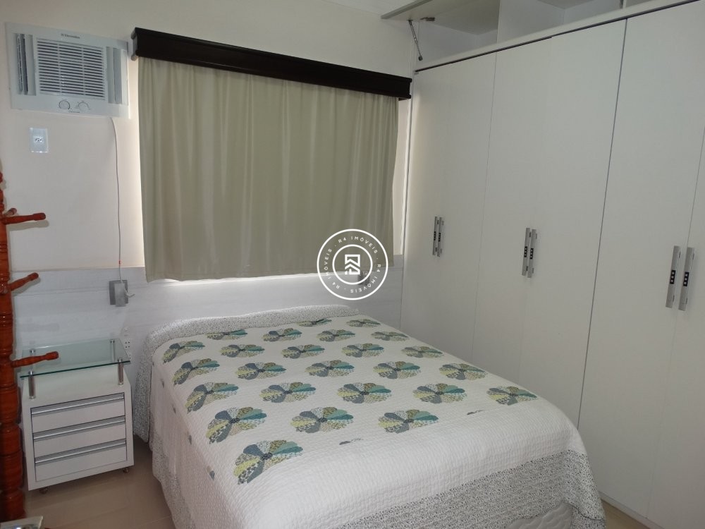 Apartamento Frente Mar, 03 suites, Centro