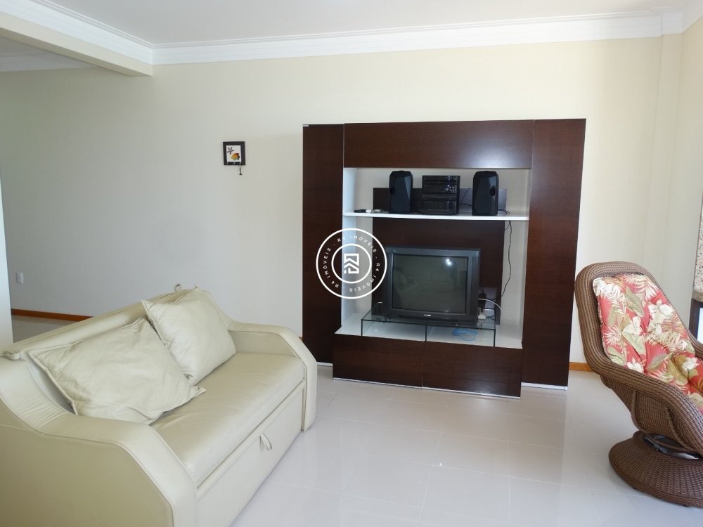 Apartamento Frente Mar, 03 suites, Centro
