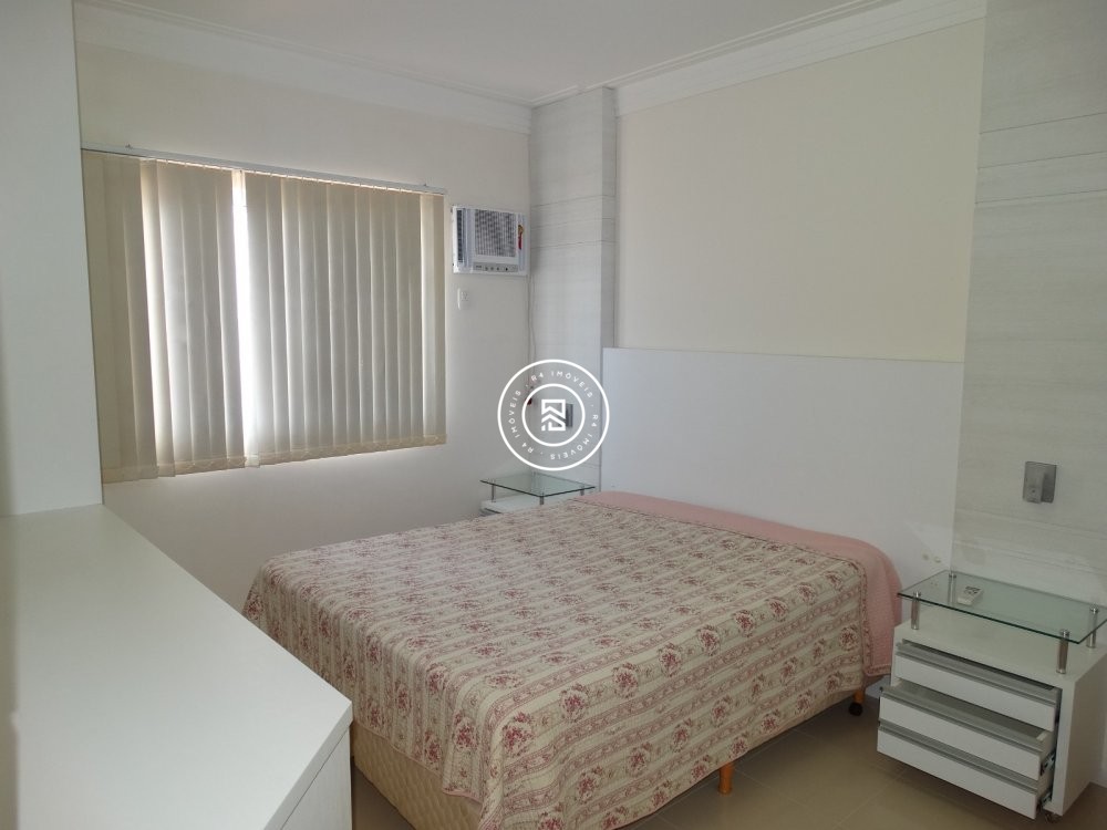 Apartamento Frente Mar, 03 suites, Centro