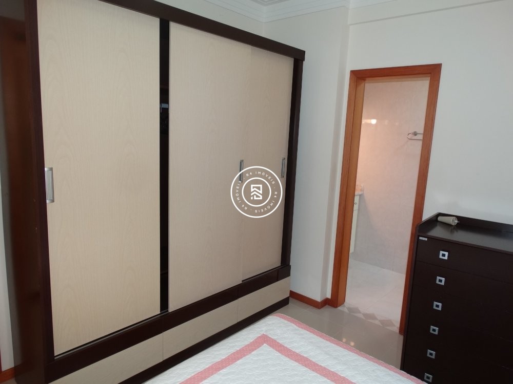 Apartamento Frente Mar, 03 suites, Centro