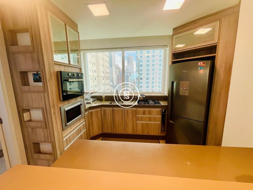Apartamento Vista Mar, 03 Suites, 02 Vagas, Meia P