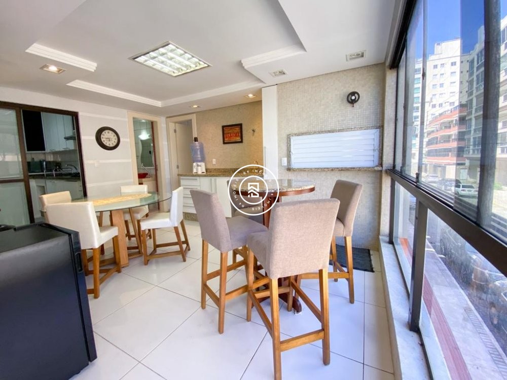 Apartamento Frente Mar, 03 quartos, 02 vagas, Meia