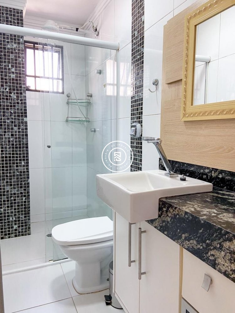 Apartamento Frente Mar, 03 quartos, 02 vagas, Meia