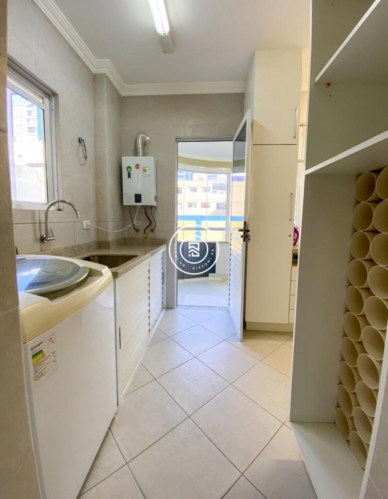 Apartamento Quadra Mar, 04 quartos, 03 vagas, Meia