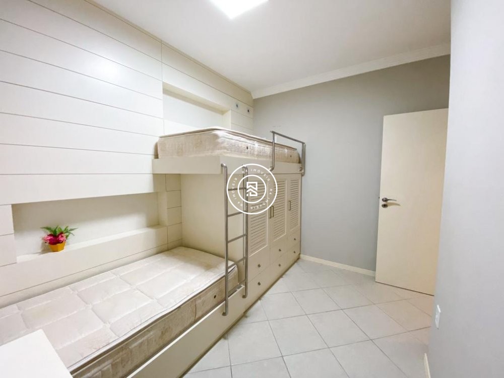 Apartamento Quadra Mar, 04 quartos, 03 vagas, Meia