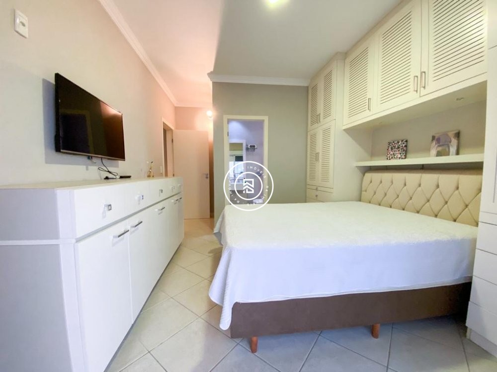 Apartamento Quadra Mar, 04 quartos, 03 vagas, Meia