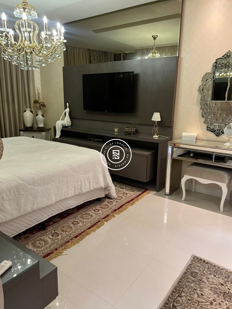 Apartamento Frente Mar, 05 Suites, 03 vagas, Meia 