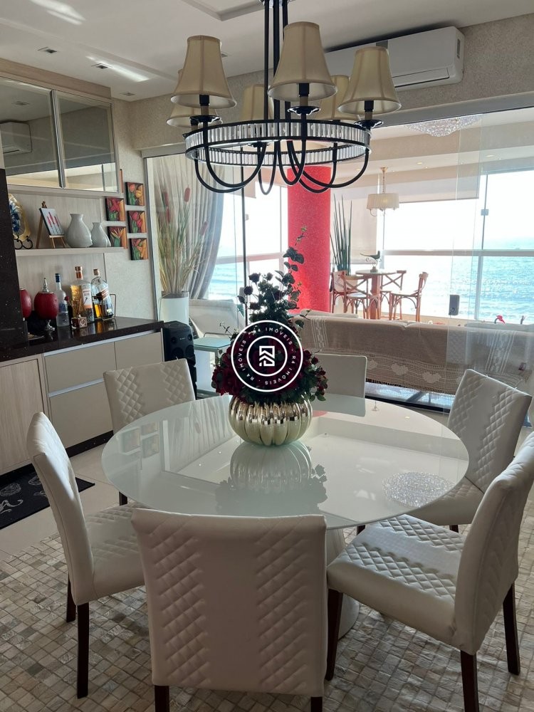 Apartamento Frente Mar, 05 Suites, 03 vagas, Meia 