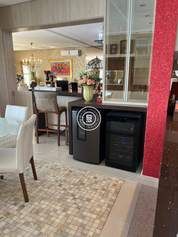 Apartamento Frente Mar, 05 Suites, 03 vagas, Meia 