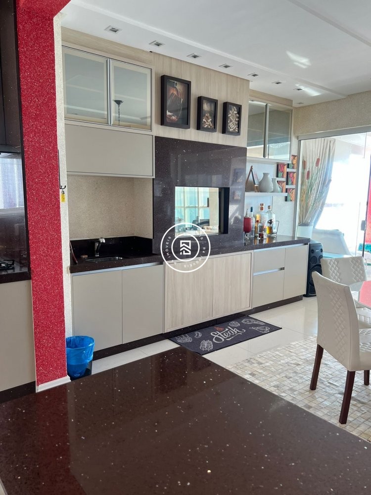 Apartamento Frente Mar, 05 Suites, 03 vagas, Meia 