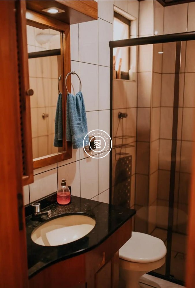 Cobertura Frente mar, 04 dormitorios Meia Praia