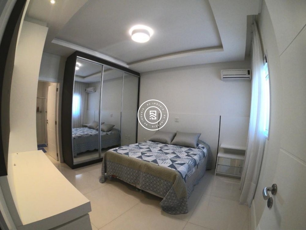 Apartamento Frente Avenida com 04 suites, 02 vagas