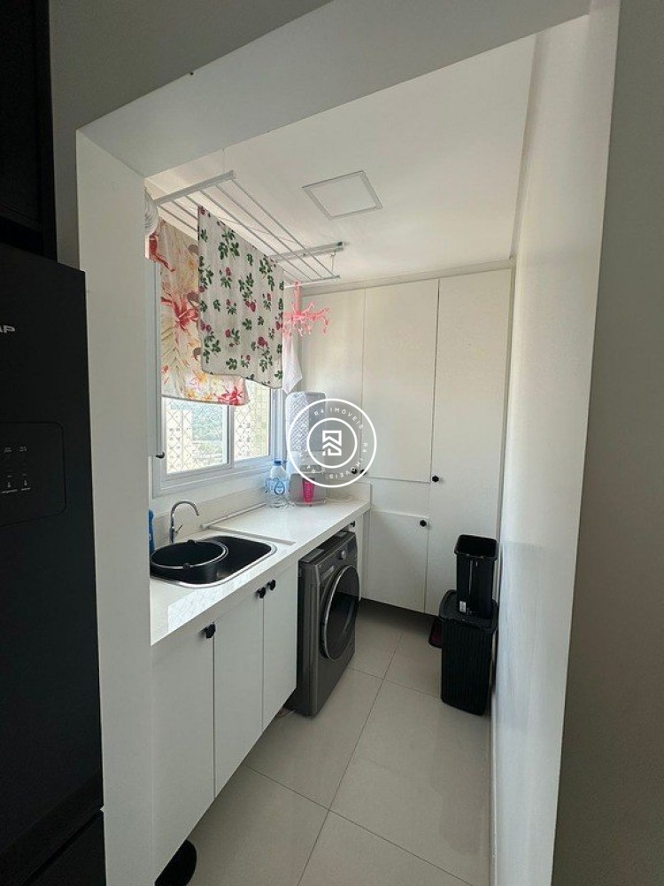 Apartamento Frente Avenida, 03 suites, no centro d