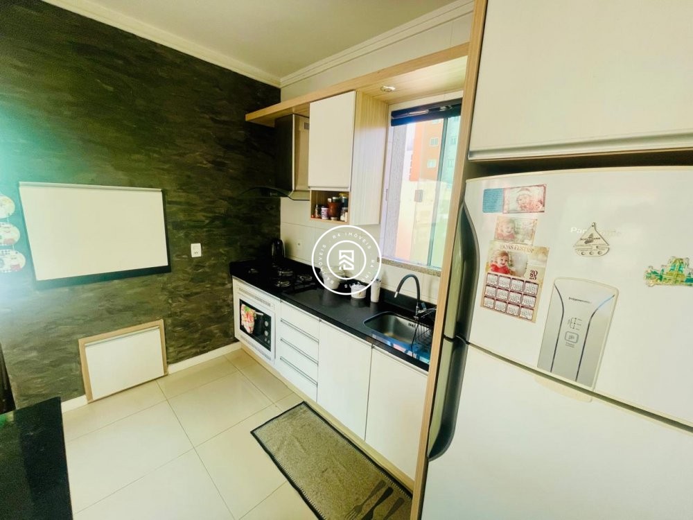 Apartamento quadra mar, 02 suites, 02 vagas, Meia 