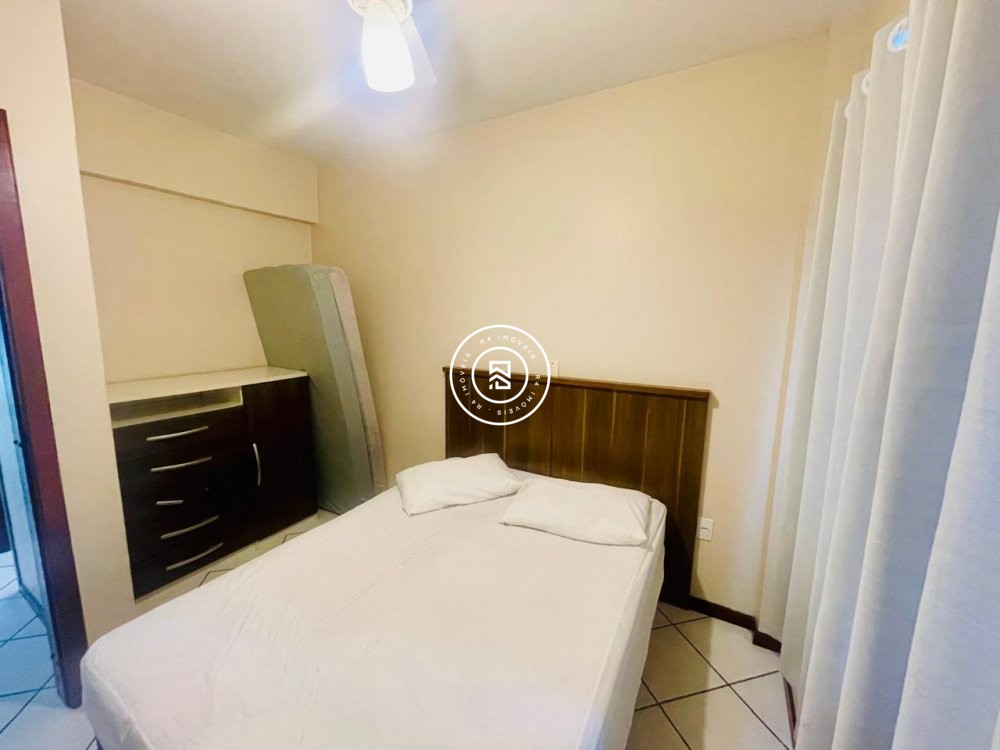 Apartamento Lateral mar, 03 quartos, 01 vaga