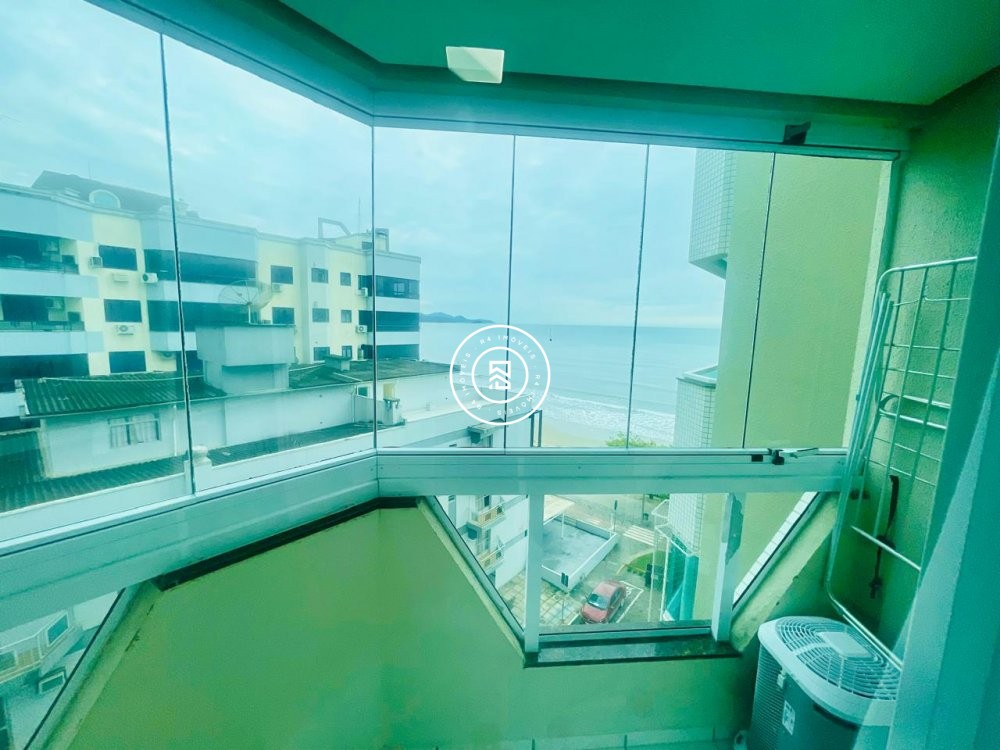 Apartamento Lateral mar, 03 quartos, 01 vaga