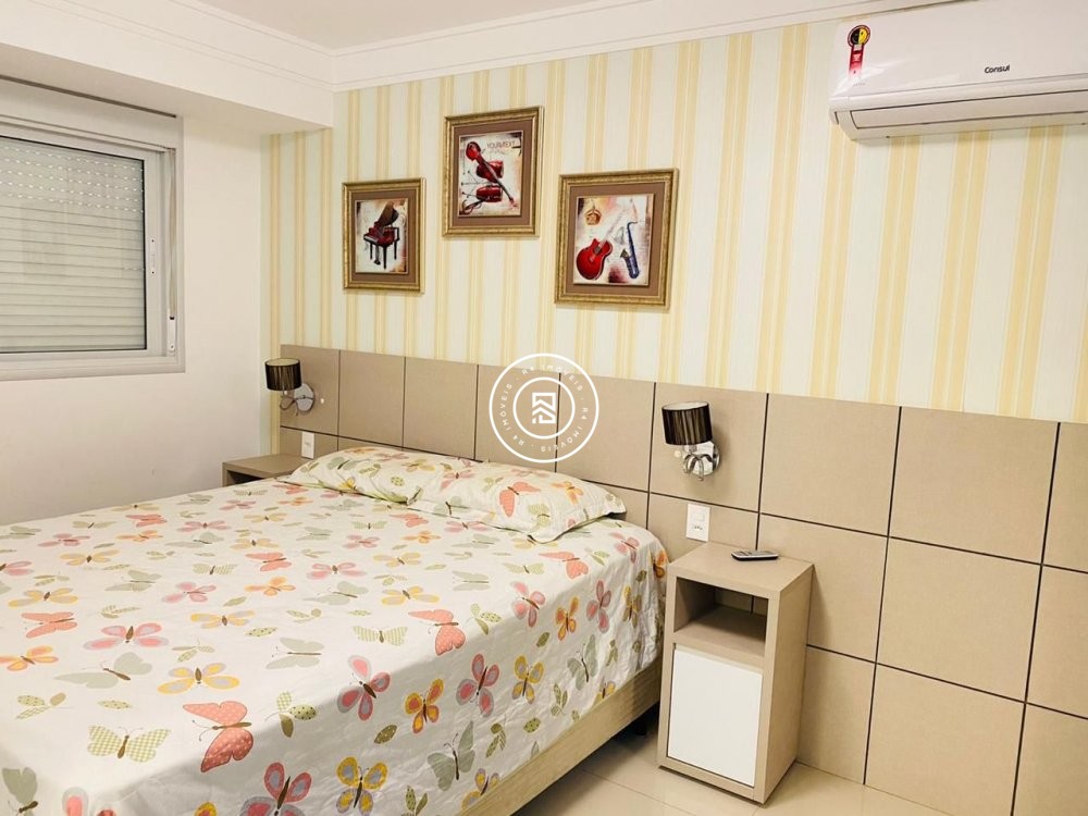 Apartamento rua em frente ao Russi Russi, 04 suite