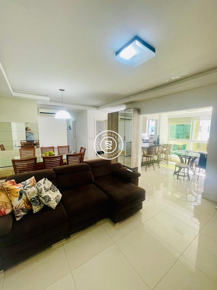 Apartamento 03 Suites, 02 vagas, Meia Praia