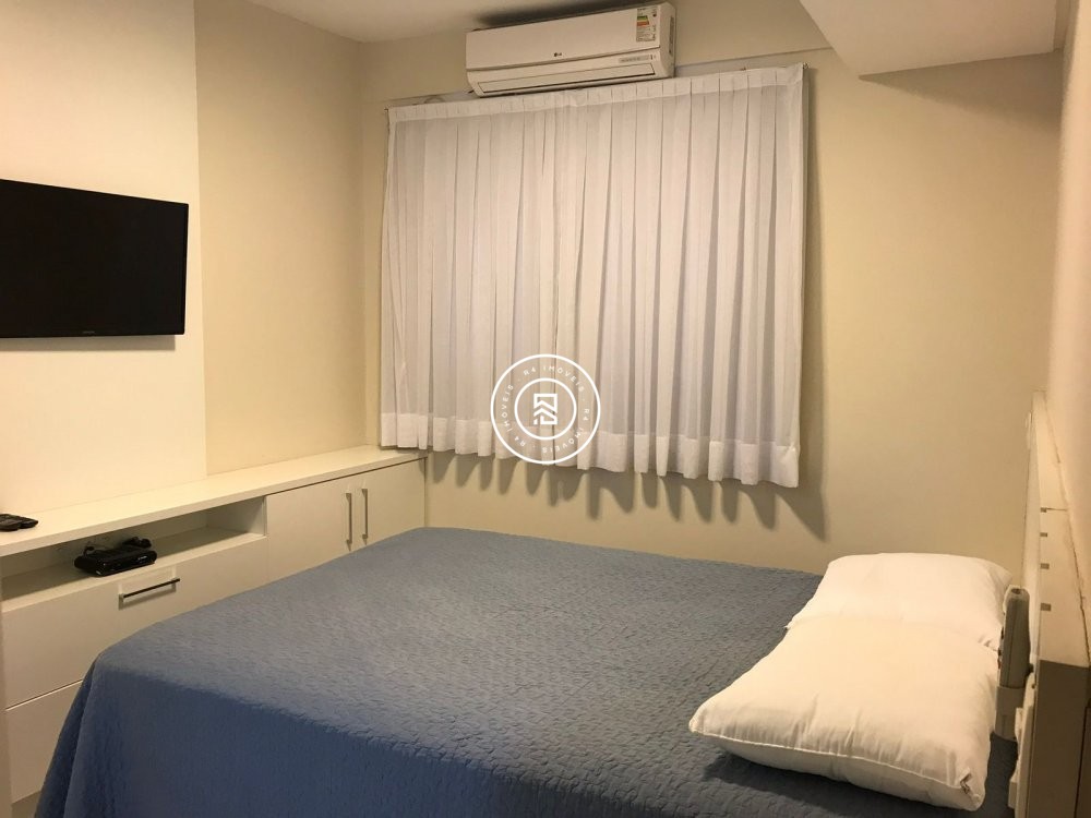 Apartamento em Meia Praia, 02 quartos, 01 vaga