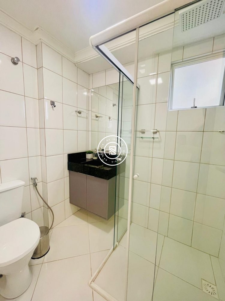 Apartamento Rua em Frente Shopping Russi Russi, 03