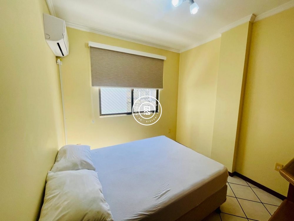 Apartamento Lateral Mar 03 quartos em Meia Praia