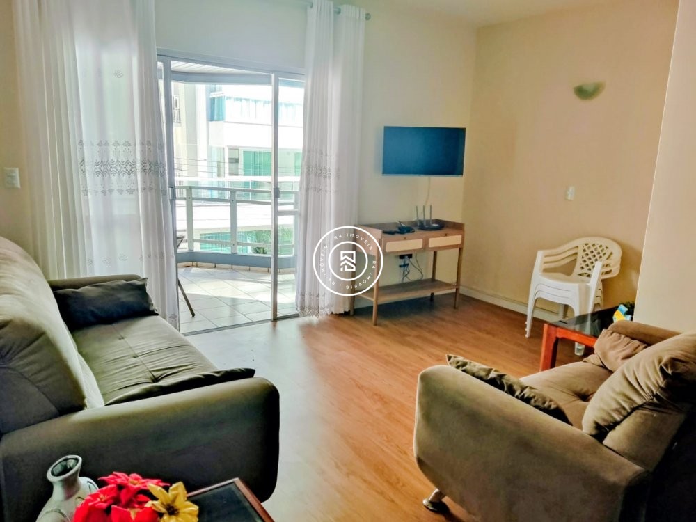 Apartamento quadra mar, 03 dormit�rios, 01 vaga, M