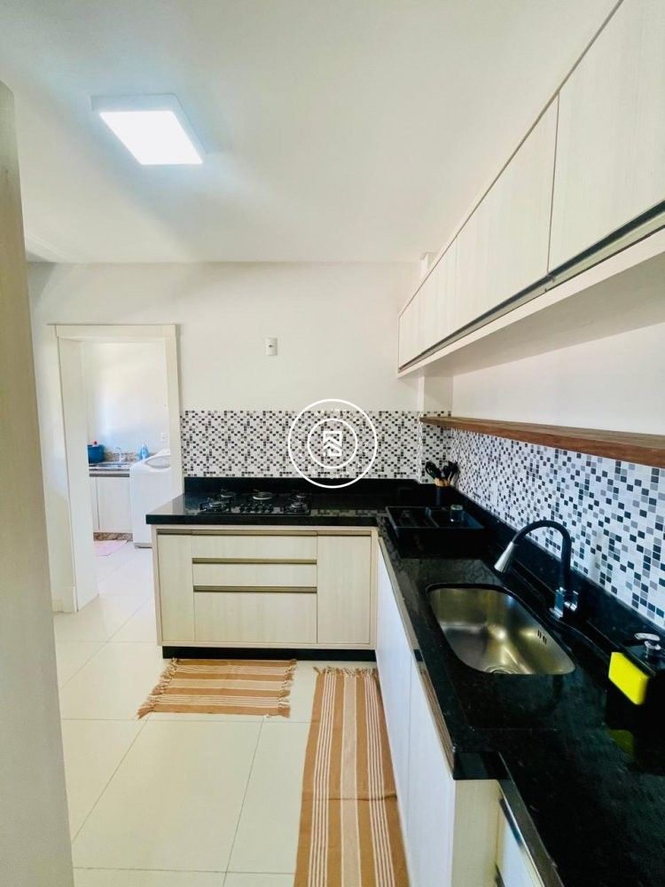 Apartarmento em Meia Praia, 03 suites, 02 vagas 