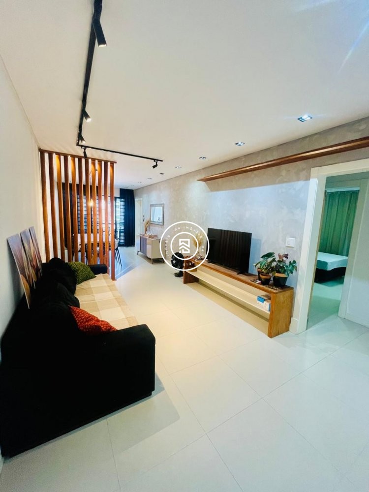 Apartarmento em Meia Praia, 03 suites, 02 vagas 