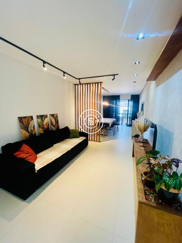 Apartarmento em Meia Praia, 03 suites, 02 vagas 