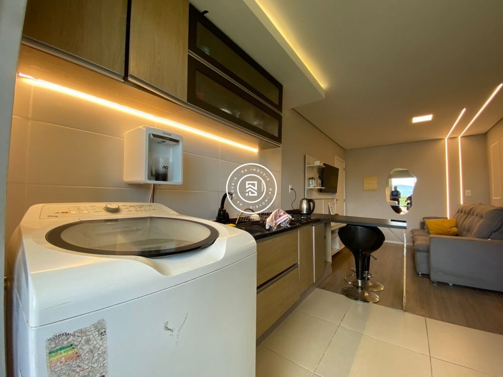 Apartamento mobiliado no Alto Perequ�